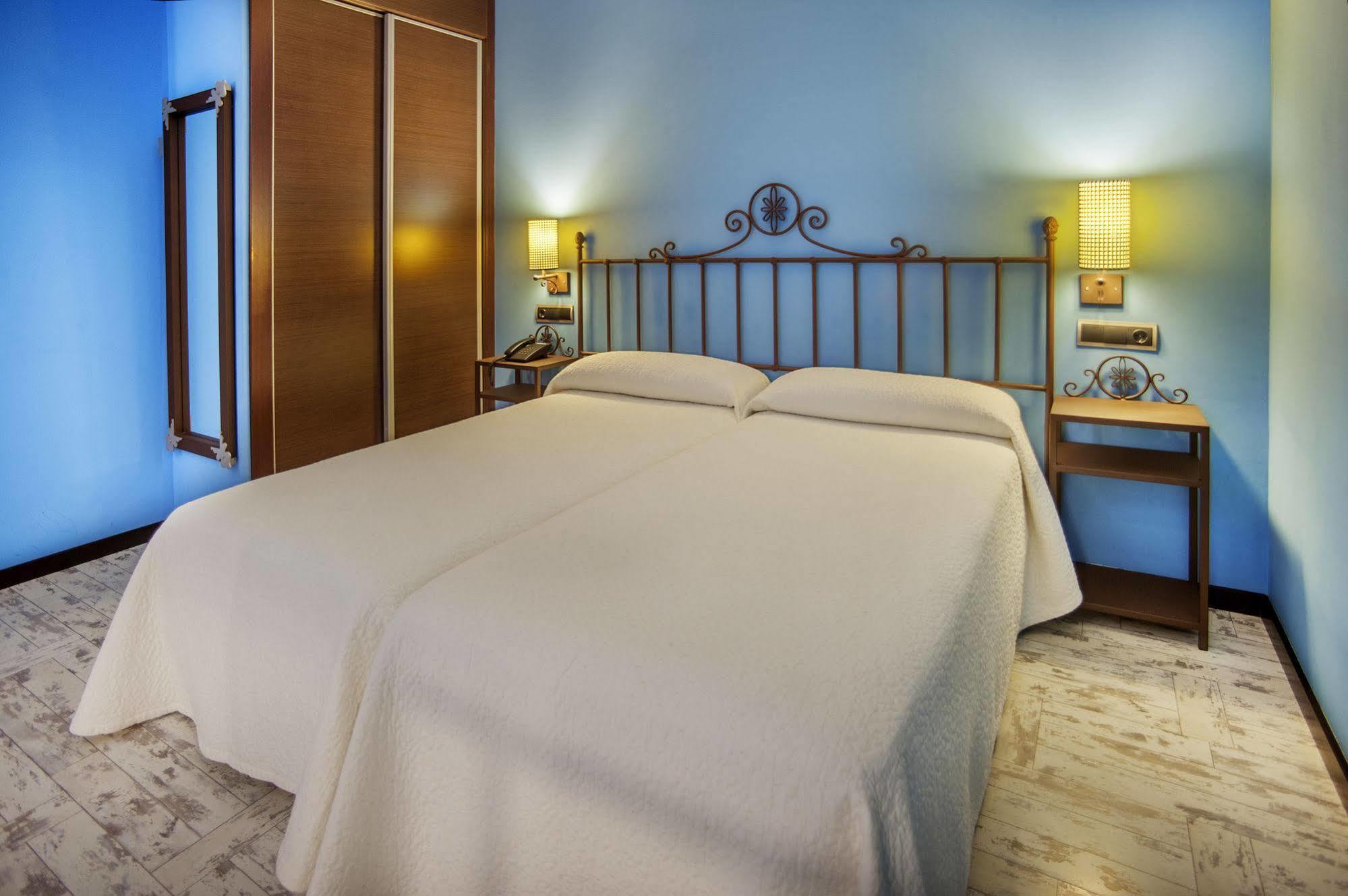 Hotel Moya Honrubia Dış mekan fotoğraf